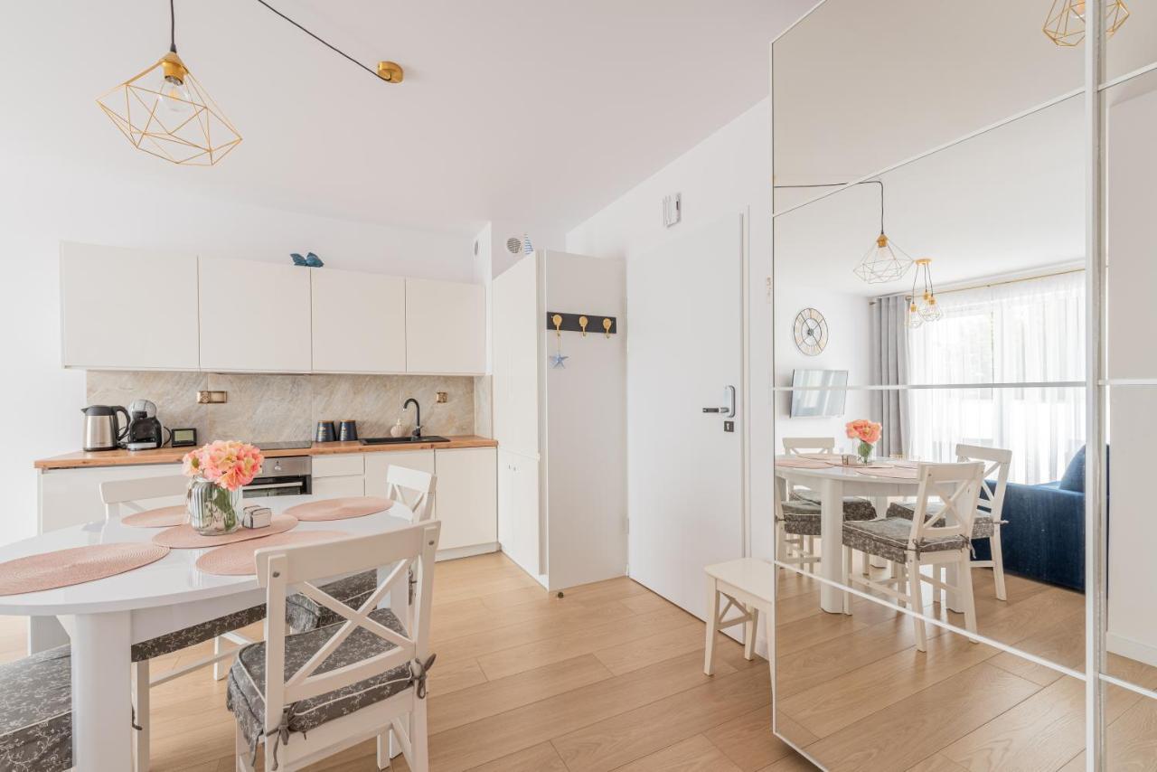 Posesja Kapitanska Apartament Ok 100 M Do Plazy Гжибово Екстериор снимка
